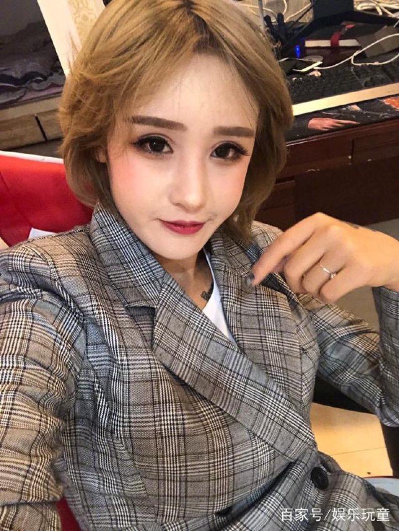 直播带你看世界：快手美女主播的魅力何在？